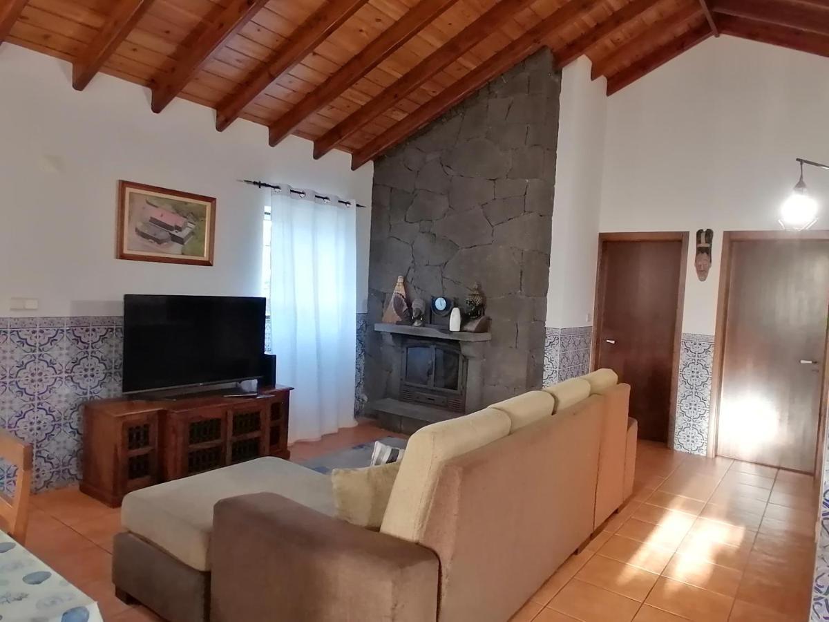 A Casa Da Formosinha * Madalena (Azores)